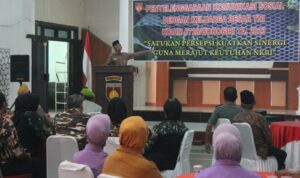 Jalin hubungan yang harmonis antara TNI dan Keluarga Besar TNI, Kodim 0728/Wonogiri menggelar Komunikasi Sosial yang bertempat di aula Makodim, Selasa (13/6/2023).