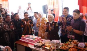 Dandim 0619/Purwakarta Letkol Arm Andi Achmad Afandi, S. Sos, M.Si, hadiri acara Syukuran Hari Bhakti Adhyaksa (HBA) ke-63 tahun 2023, yang digelar Kejaksaan Negeri Kabupaten Purwakarta, bertempat di Jl. Siliwangi No 25 Kelurahan Nagri Kidul, Kecamatan Purwakarta, Kabupaten Purwakarta, pada Sabtu (22/7/2023).