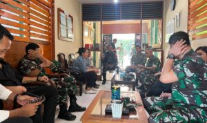 Terima Kunjungan Tim CSR PT Sinar Mas, Satgas Yonarmed 16/TK: Kami Antusias dan Bersemangat!