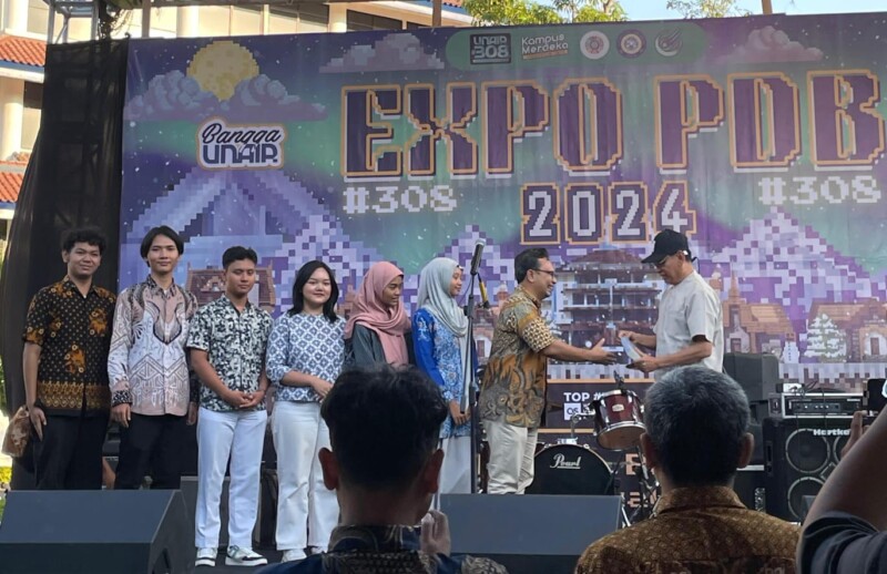 Pertama di Indonesia, 96 Mahasiswa Unair Rilis Buku Antologi Tentang Kebangsaan Perspektif Generasi Z