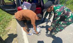 Karena Alasan Ini Satgas Yonkav 12/BC Gelar Sweeping di Jalan Lintas Perbatasan RI-Malaysia