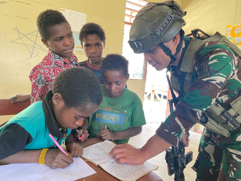 76c09533-9823-4b62-bc67-1727e8de3c17