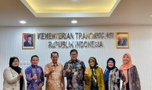 Terima Rektor UICI, Wamen Viva Yoga Sampaikan Hal Ini