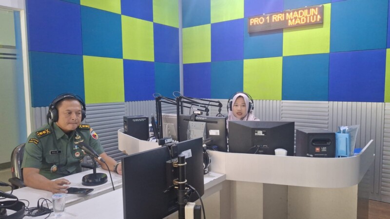 Kasrem 081/DSJ: TNI Terus Bekerja Layani Rakyat Sepenuh Hati!