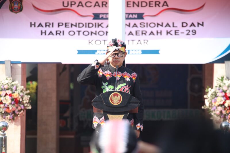 Di Tanah Bung Karno, Wamendagri Bima Arya Kobarkan Semangat Pendidikan Berbasis Cinta