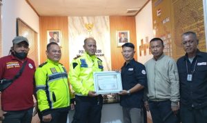 Kapolsek Parung Panjang Terima Apresiasi atas Keterbukaan Informasi