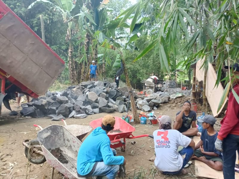 Jembatan Garuda Dibangun di Jengolo, Akses Warga Antar Dukuh Kian Terbuka