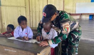 Di Pedalaman Asmat, Prajurit Rajawali Menjadi Guru dan Menyalakan Mimpi Anak-anak Papua