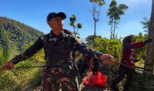 Koramil Pule Tempa Mental Baja Pelajar SMAN 1 Pule, Mountaineering Jadi Wahana Pendidikan Karakter
