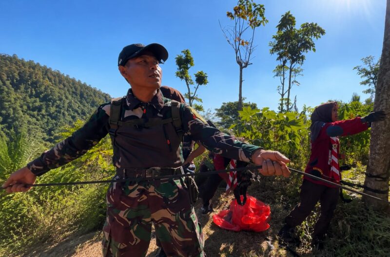 Koramil Pule Tempa Mental Baja Pelajar SMAN 1 Pule, Mountaineering Jadi Wahana Pendidikan Karakter