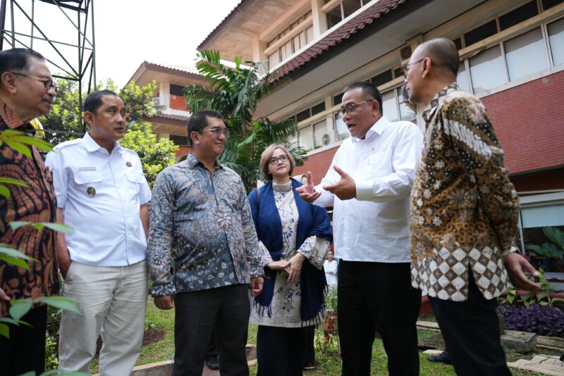 Bangun Budaya Lingkungan, Menteri Jumhur: Perubahan Perilaku Jadi Kunci Atasi Krisis Iklim