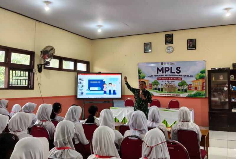 Melalui Kegiatan MPLS, TNI di Trenggalek Tanamkan Disiplin dan Nilai Kebangsaan